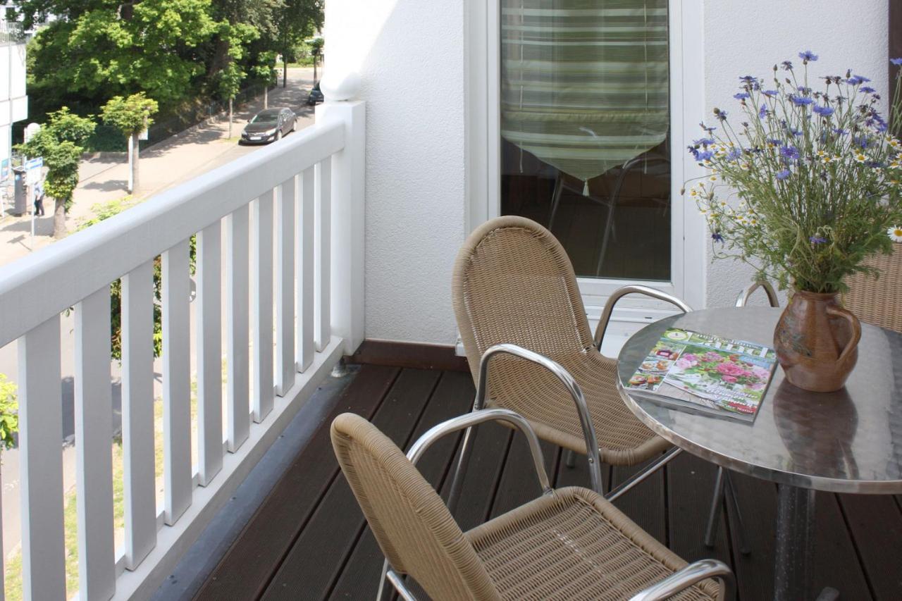 Villa Laetitia Fewo 16 - Strandnah, Balkon Binz Exterior foto